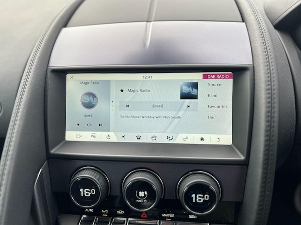 Used Jaguar F-Type 2019 for sale - 76307744: Photo 11