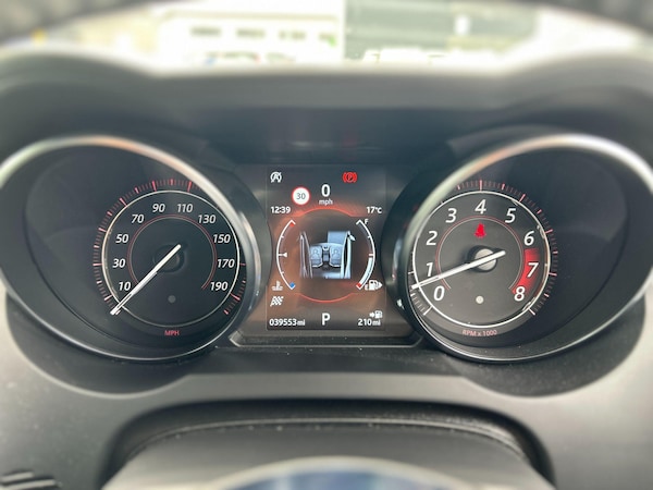 Used Jaguar F-Type 2019 for sale - 76307744: Photo 18