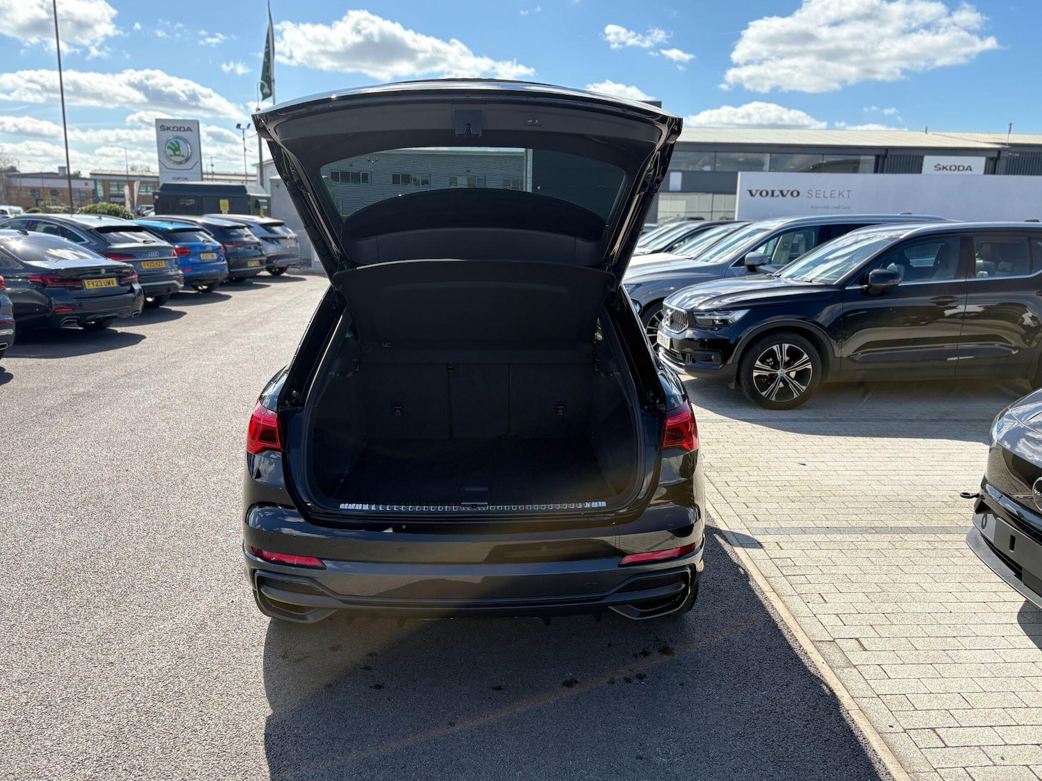 Used Audi Q3 2020 for sale - 78171164: Photo 9