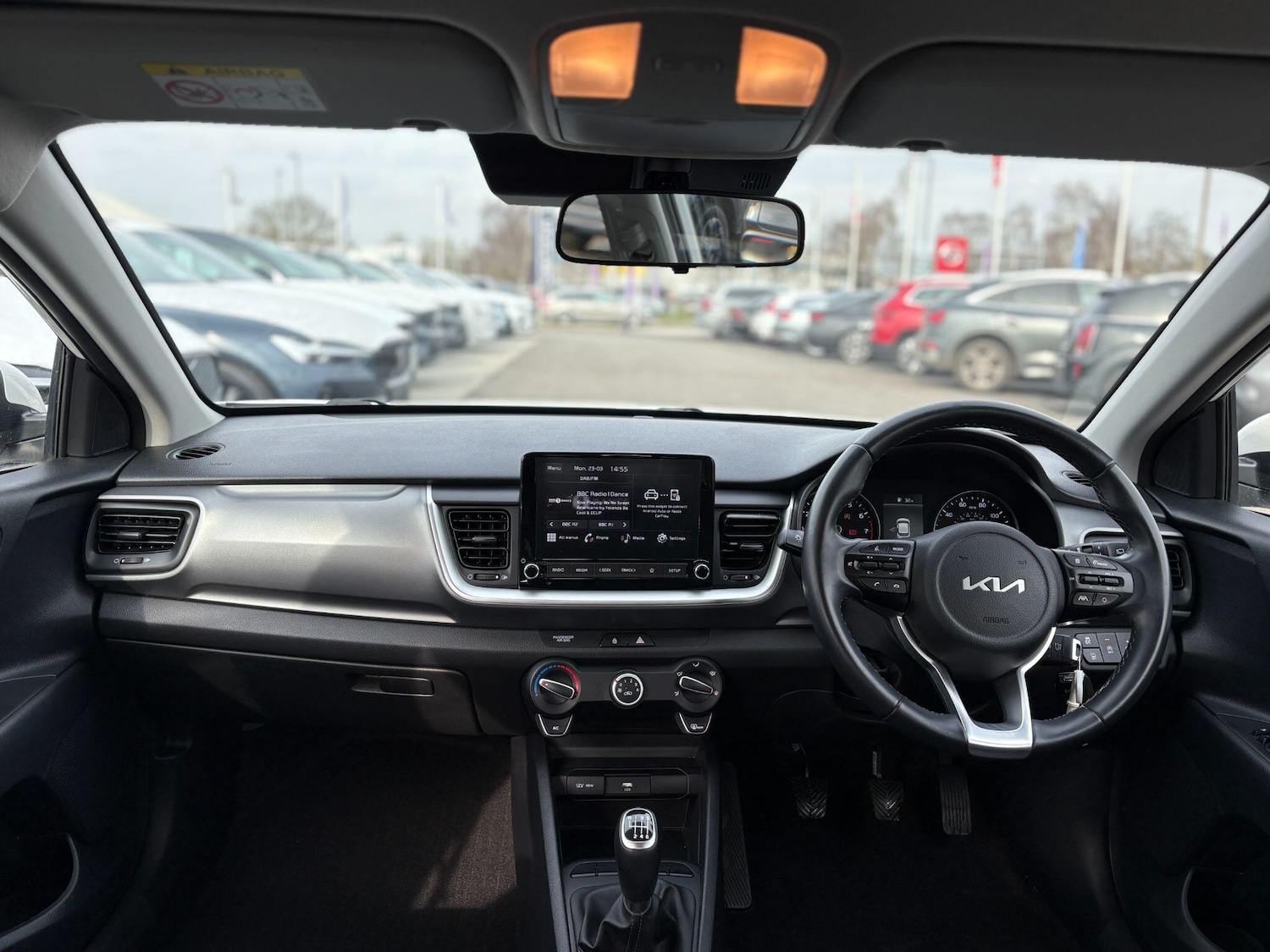 Used Kia Stonic 2023 for sale - 78046681: Photo 11