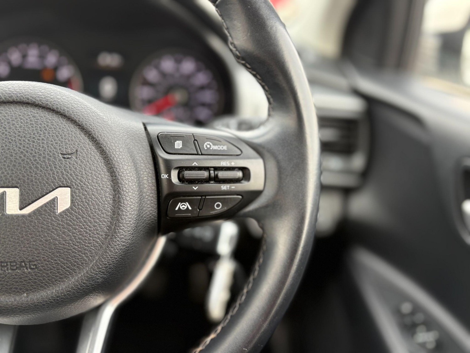 Used Kia Stonic 2023 for sale - 78046681: Photo 25