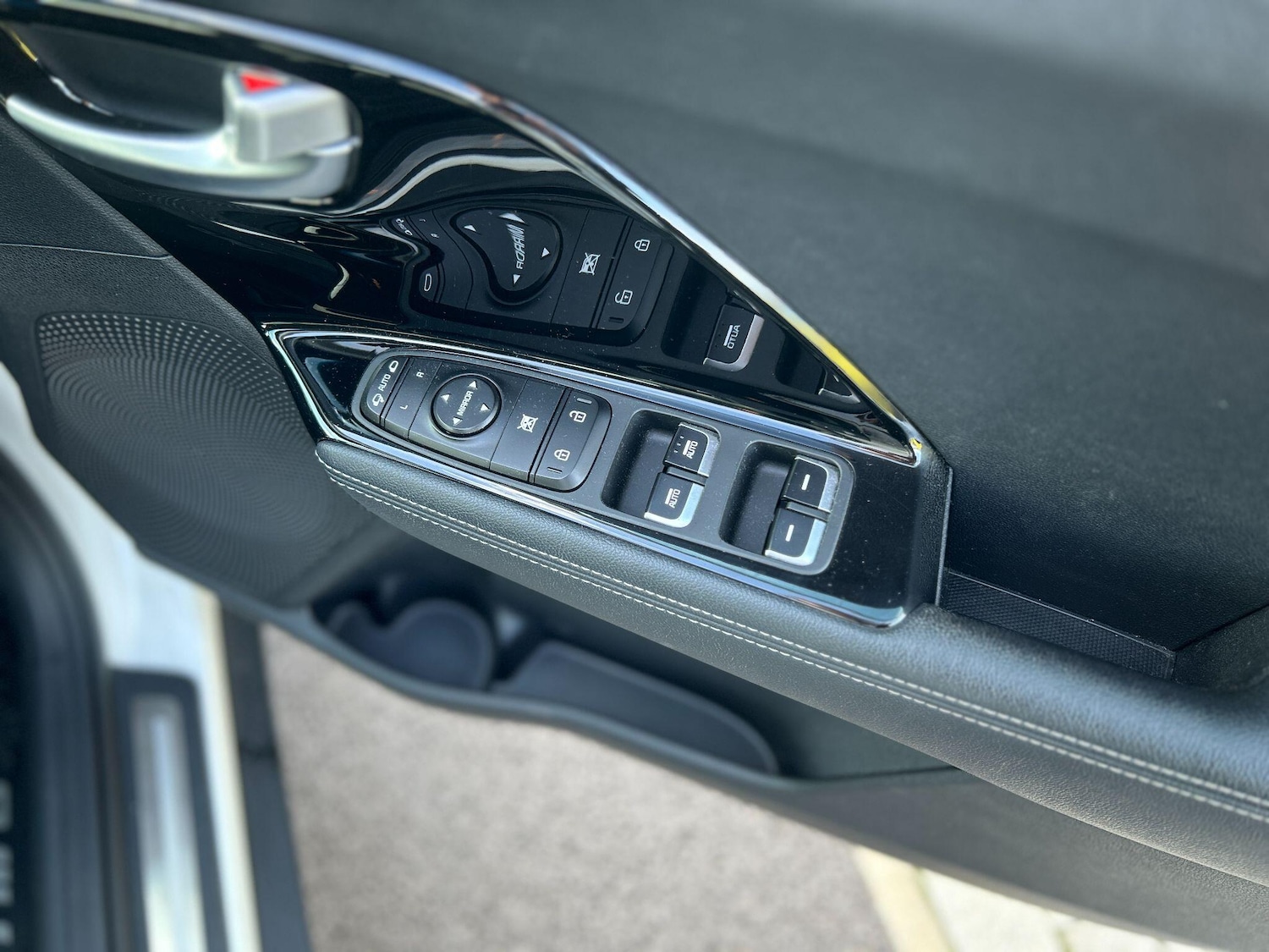 Used Kia Niro 2018 for sale - 76456617: Photo 21