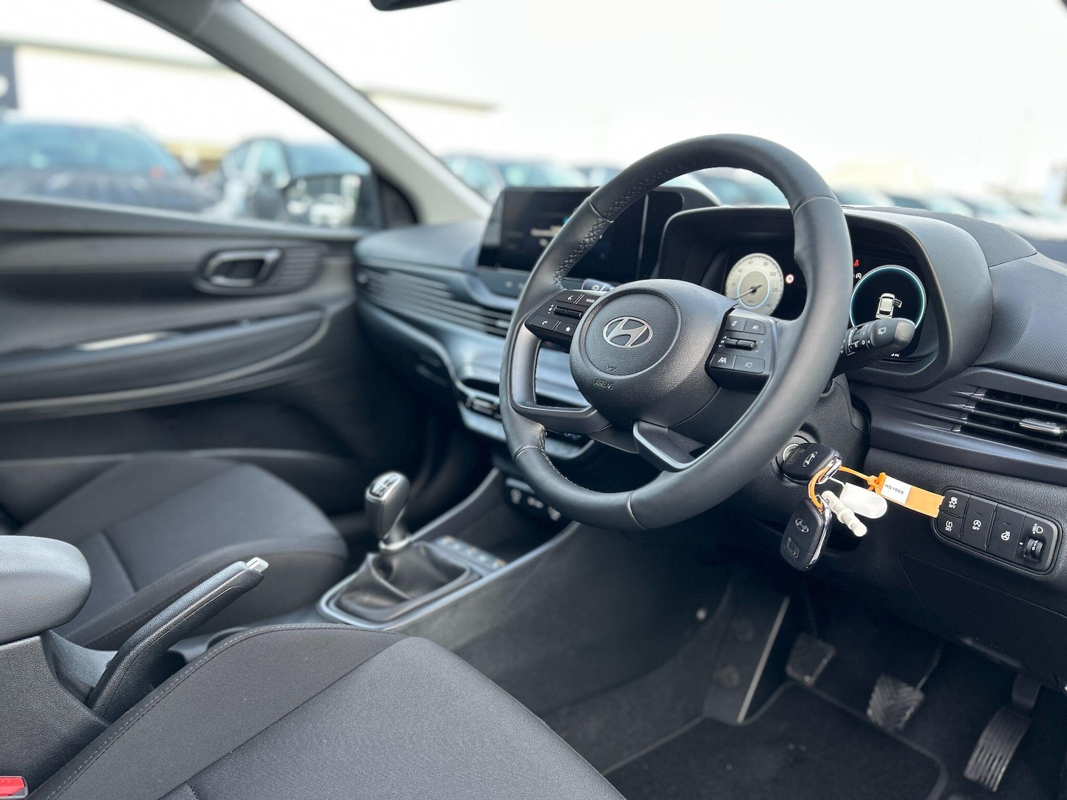 Used Hyundai i20 2025 for sale - 77737454: Photo 11