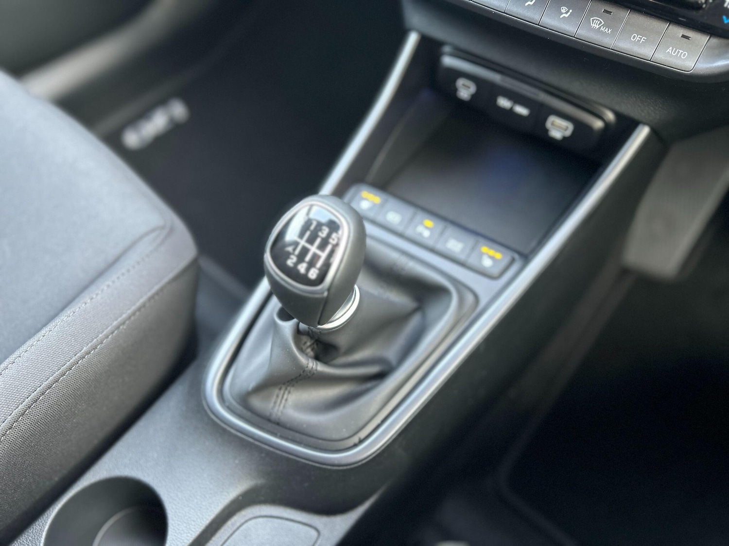 Used Hyundai i20 2025 for sale - 77737454: Photo 12