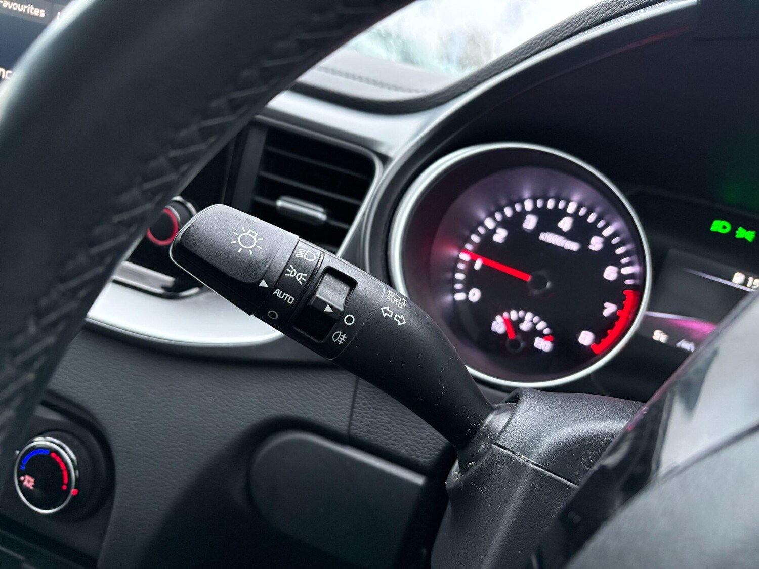 Used Kia XCeed for sale - 77496965: Photo 17