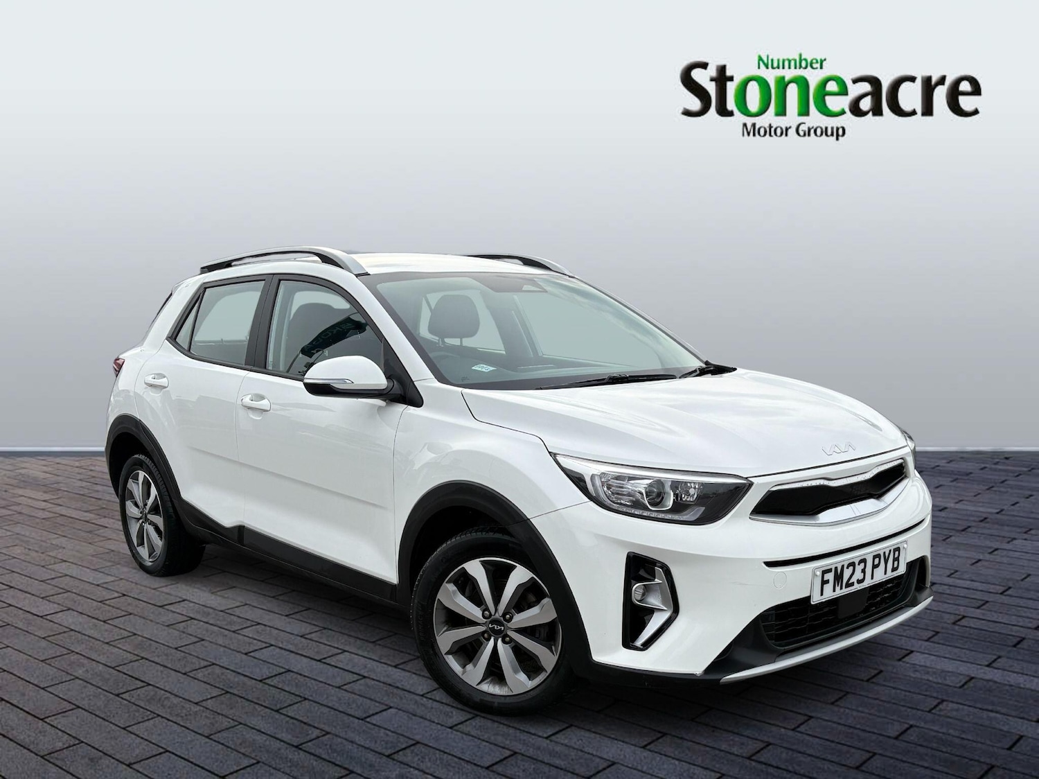 Used Kia Stonic 2023 for sale - 78047030: Photo 1