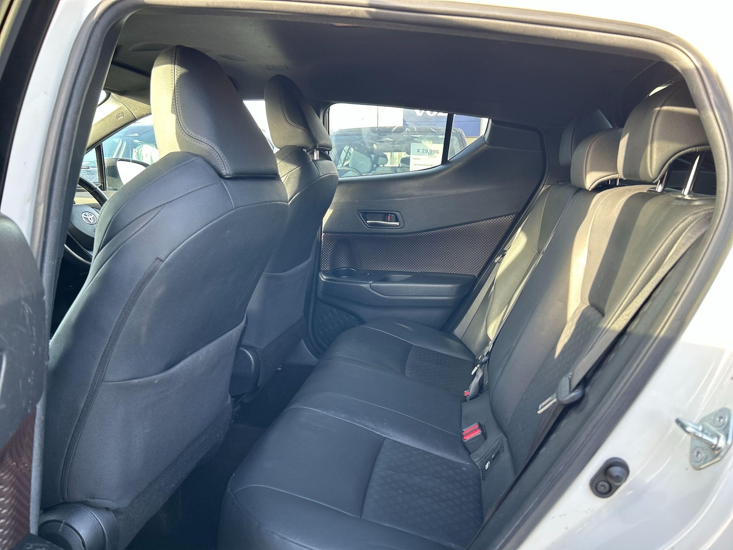 Used Toyota C-HR 2019 for sale - 76913131: Photo 14