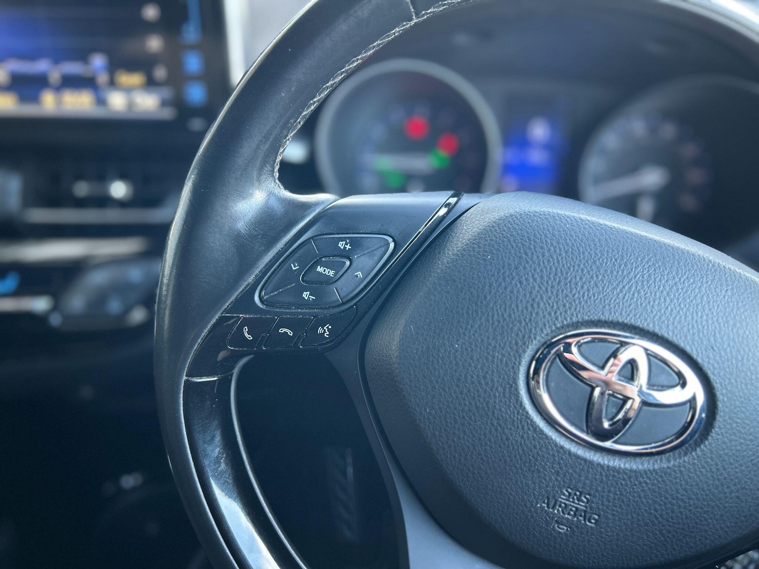 Used Toyota C-HR 2019 for sale - 76913131: Photo 18