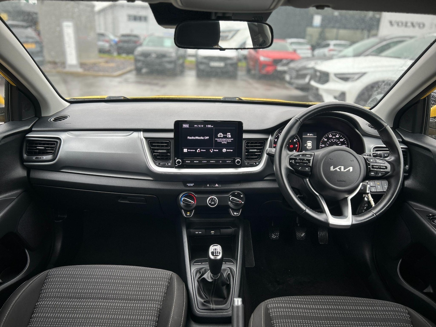 Used Kia Stonic 2022 for sale - 77057137: Photo 12