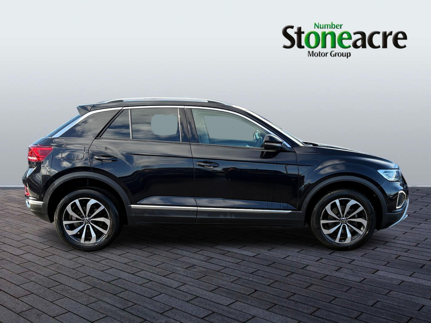 Used Volkswagen T-Roc 2023 for sale - 77586660: Photo 7
