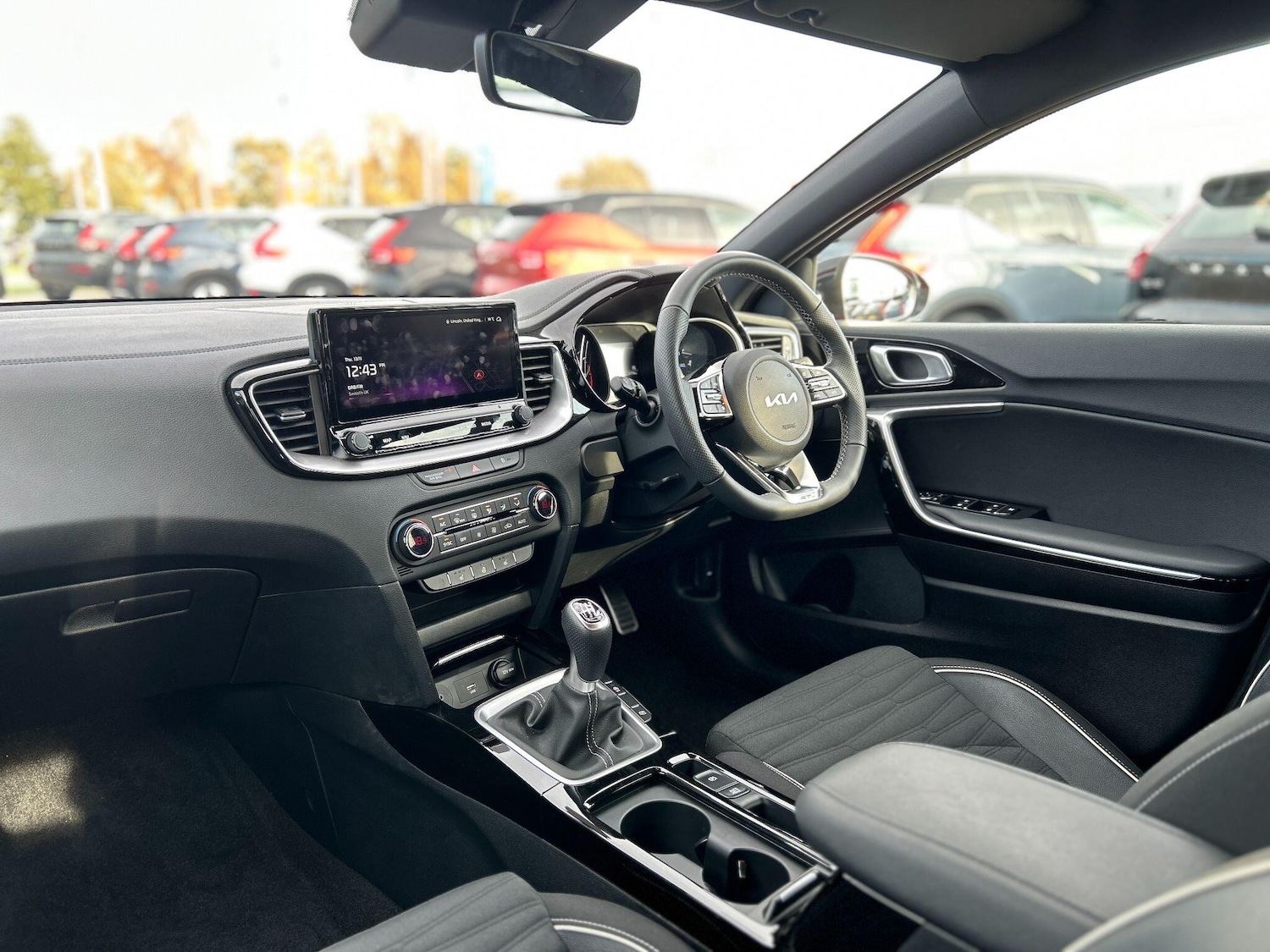 Used Kia Ceed 2025 for sale - 76866303: Photo 9