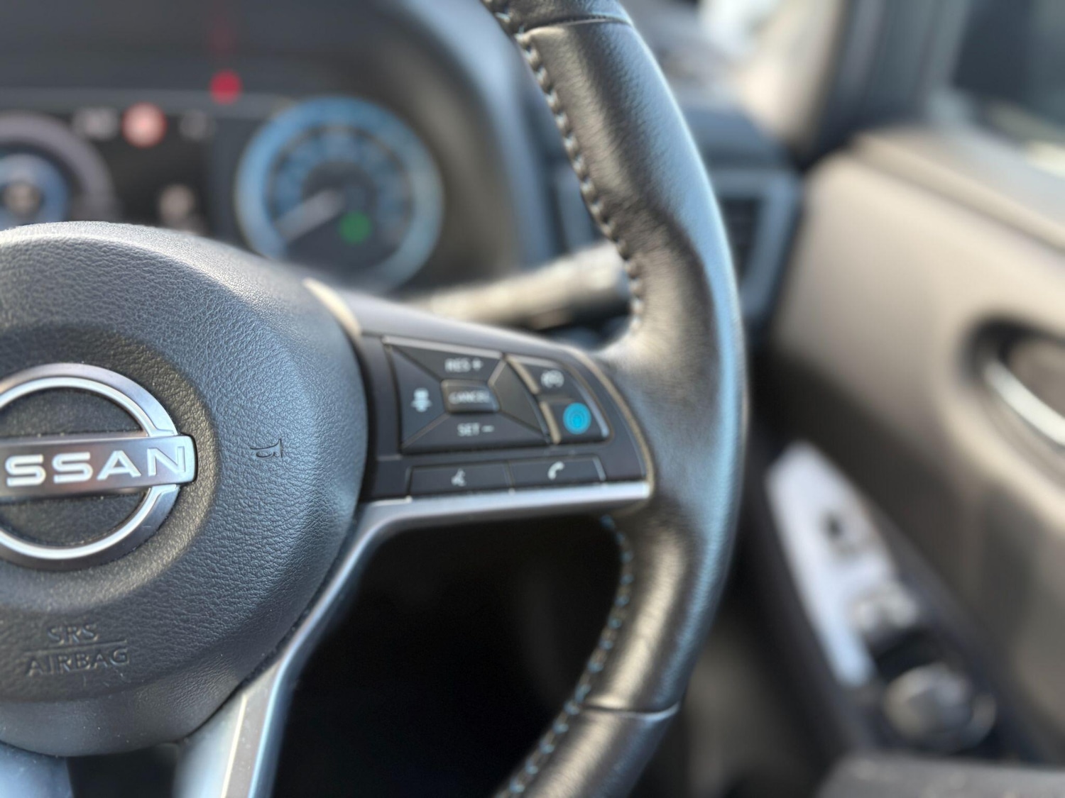 Used Nissan Leaf for sale - 77825030: Photo 28