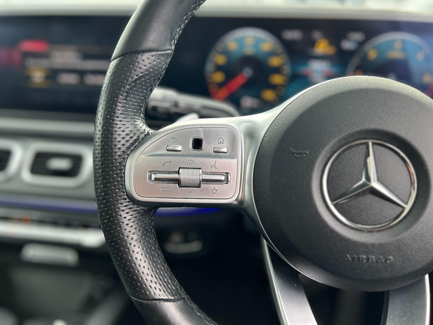 Used Mercedes-Benz GLE 2019 for sale - 76349017: Photo 33