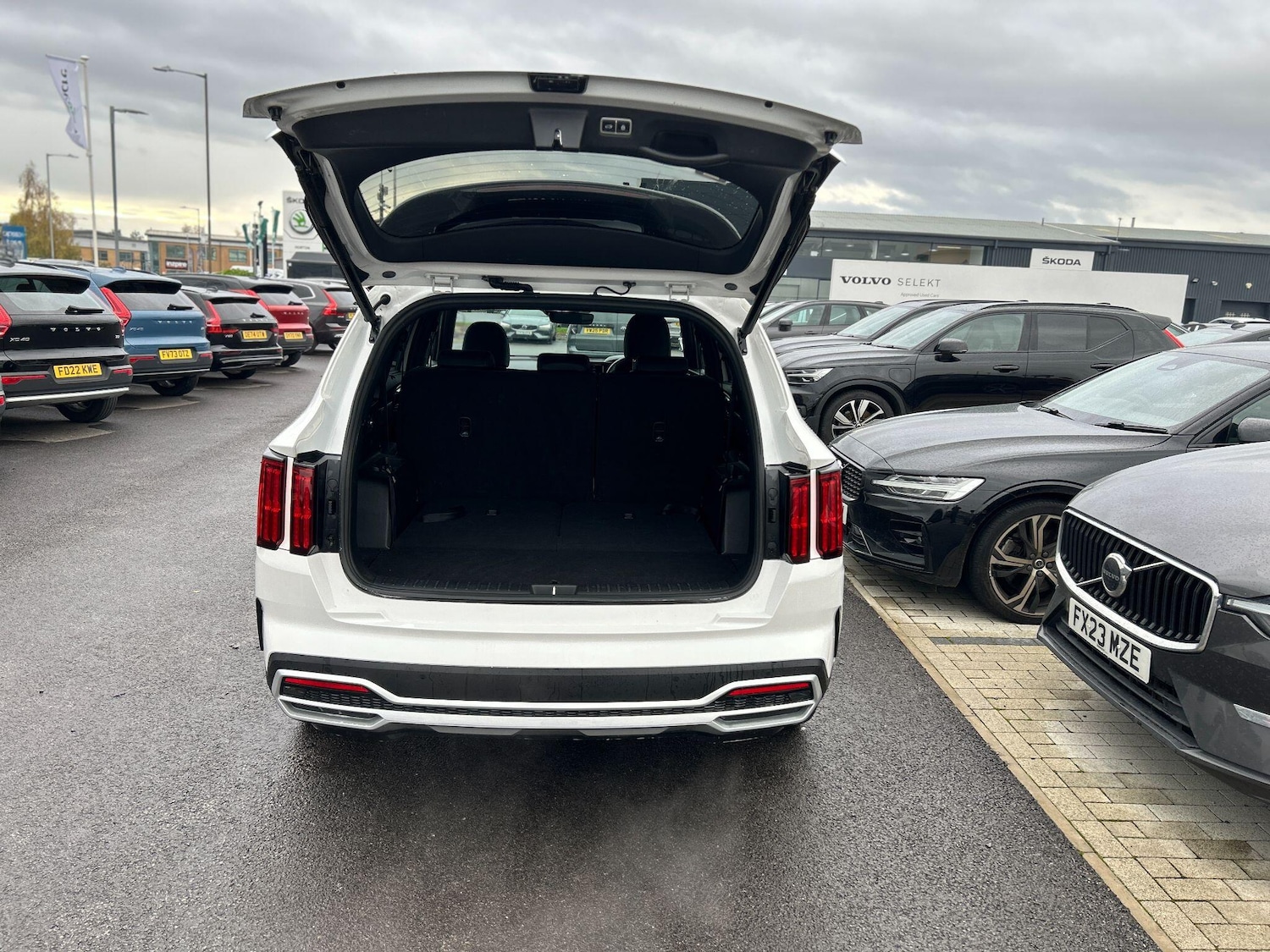 Used Kia Sorento 2023 for sale - 76671607: Photo 8