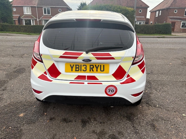 Used Ford Fiesta 2013 for sale - 76312701: Photo 6