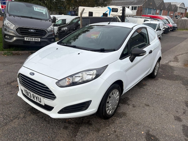 Used Ford Fiesta 2013 for sale - 76312701: Photo 9