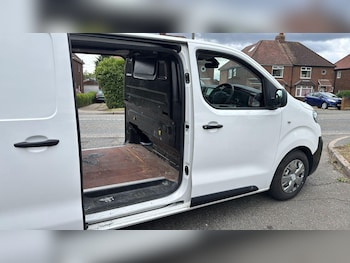Used Peugeot Expert 2019 for sale - 75130116: Photo