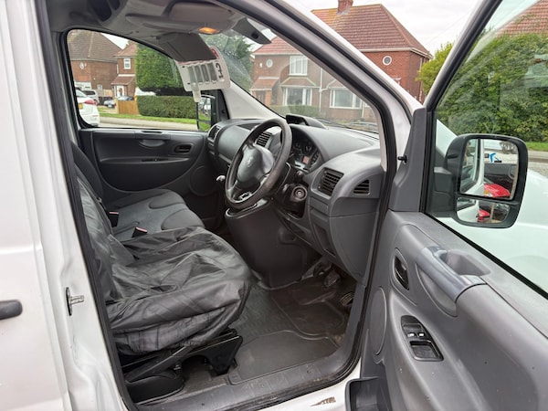Used Peugeot Expert 2016 for sale - 76302989: Photo 17