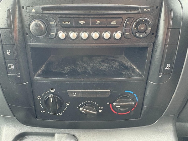 Used Peugeot Expert 2016 for sale - 76302989: Photo 19