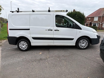 Used Peugeot Expert 2016 for sale - 76302989: Photo 3