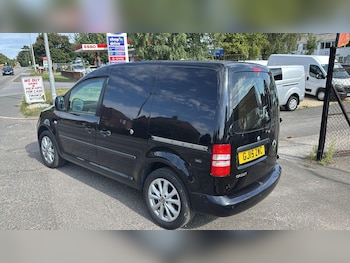 Used Volkswagen Caddy 2015 for sale - 75584870: Photo