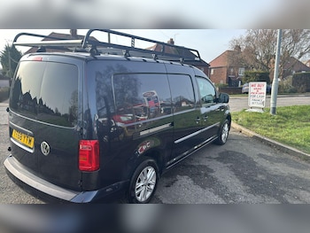 Used Volkswagen Caddy Maxi 2018 for sale - 77520012: Photo