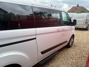 Used Ford Tourneo Custom 2020 for sale - 79080970: Photo