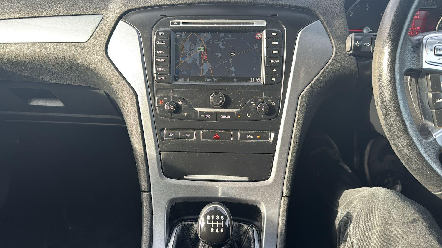 Used Ford Mondeo 2013 for sale - 77450851: Photo 9