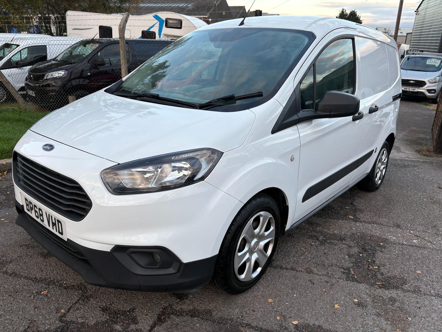 Used Ford Transit Courier 2018 for sale - 76519803: Photo 11