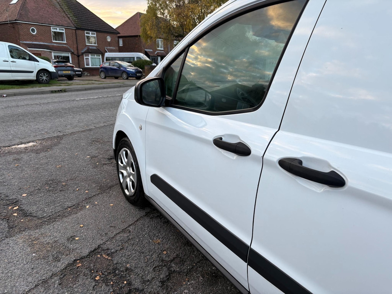 Used Ford Transit Courier 2018 for sale - 76519803: Photo 8