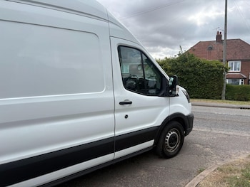 Used Ford Transit 2021 for sale - 79032115: Photo