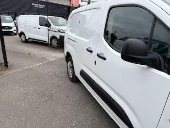 Used Peugeot Partner 2020 for sale - 75610248: Photo