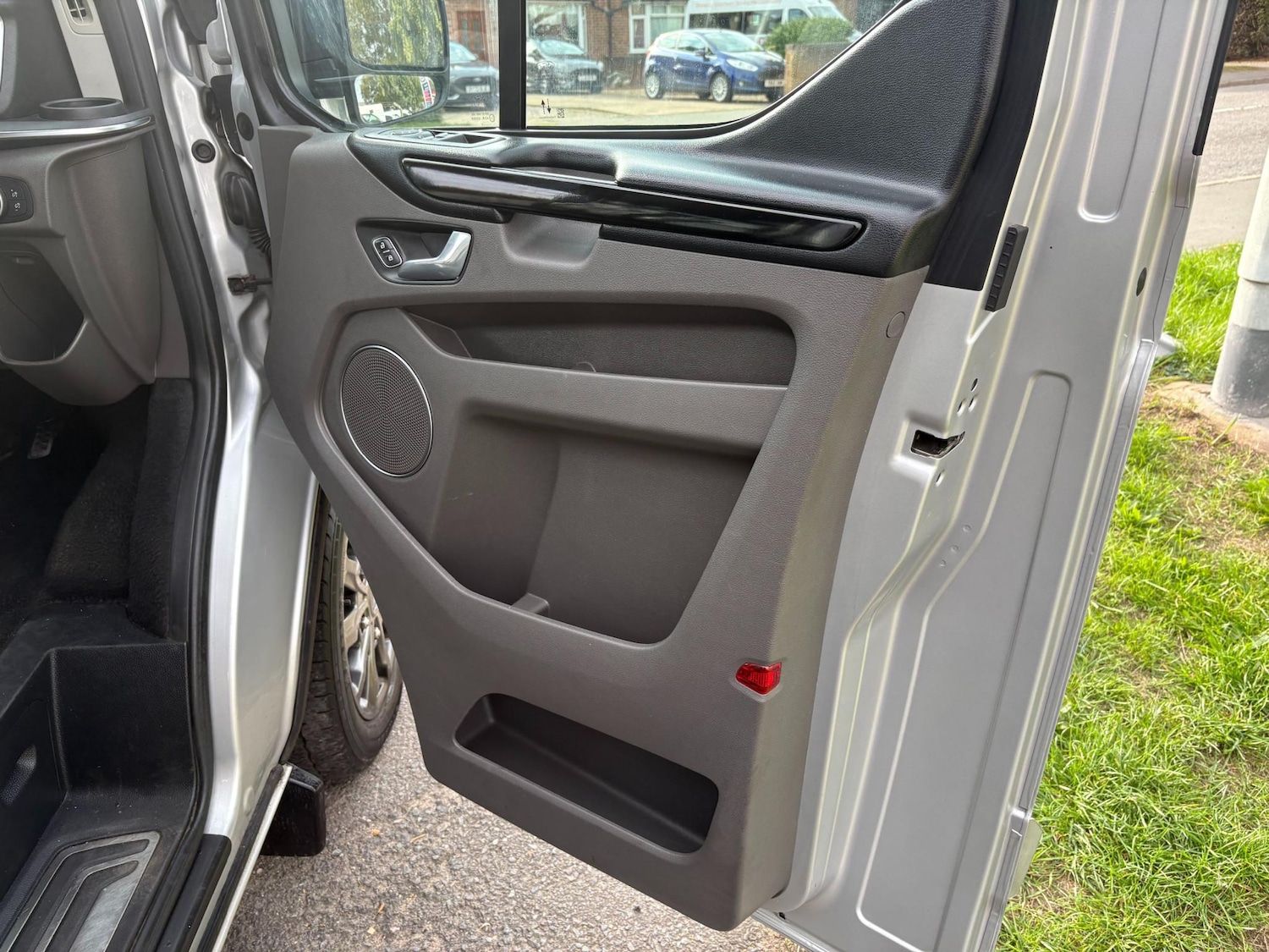 Vehicle 28