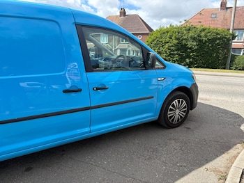 Used Volkswagen Caddy Maxi 2016 for sale - 78604739: Photo