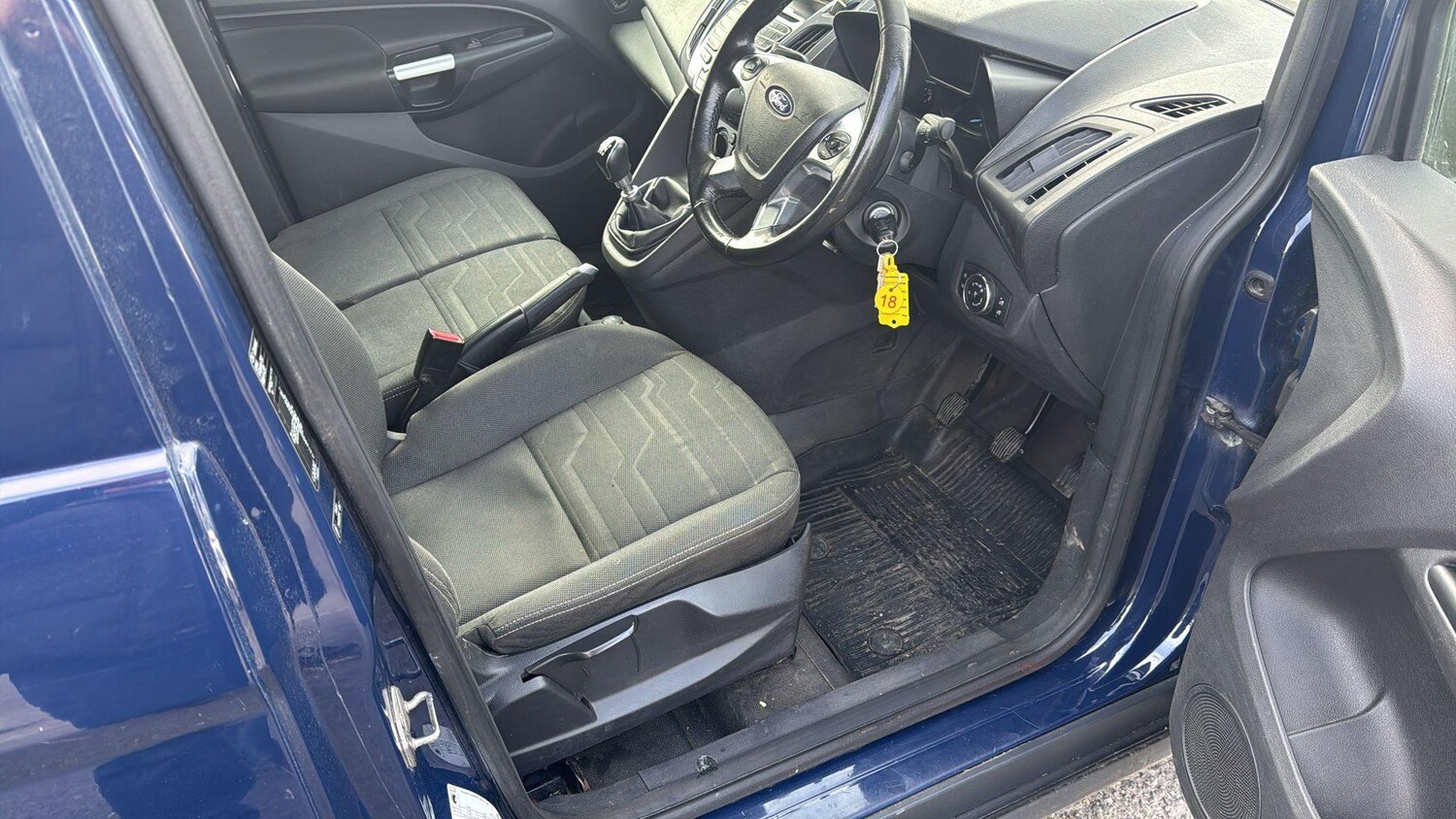 Used Ford Transit Connect 2017 for sale - 77779354: Photo 10
