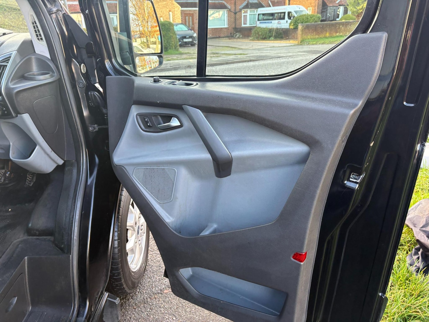 Used Ford Transit Custom 2013 for sale - 76934126: Photo 17