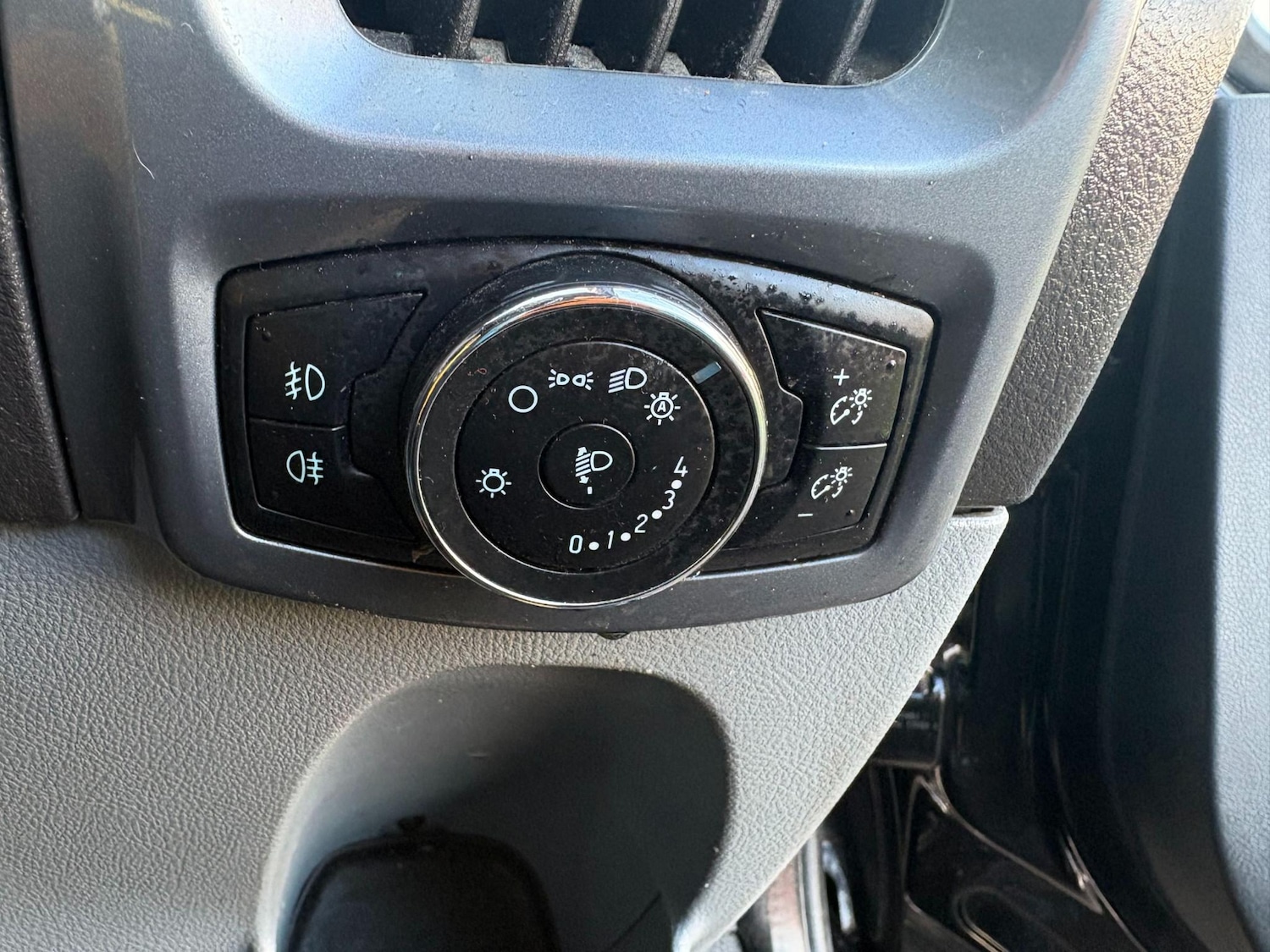 Used Ford Transit Custom 2013 for sale - 76934126: Photo 26