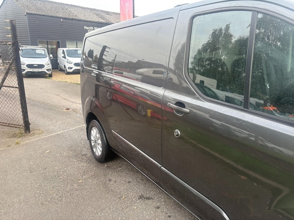 Used Ford Transit Custom 2018 for sale - 76312690: Photo 2