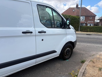 Used Ford Transit Custom 2017 for sale - 79322657: Photo