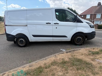 Used Ford Transit Custom 2017 for sale - 79322657: Photo