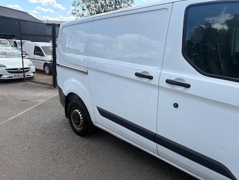 Used Ford Transit Custom 2017 for sale - 79322657: Photo