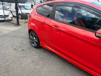 Used Ford Fiesta 2016 for sale - 79394068: Photo