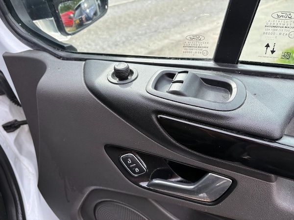 Used Ford Transit Custom 2023 for sale - 74755943: Photo 18