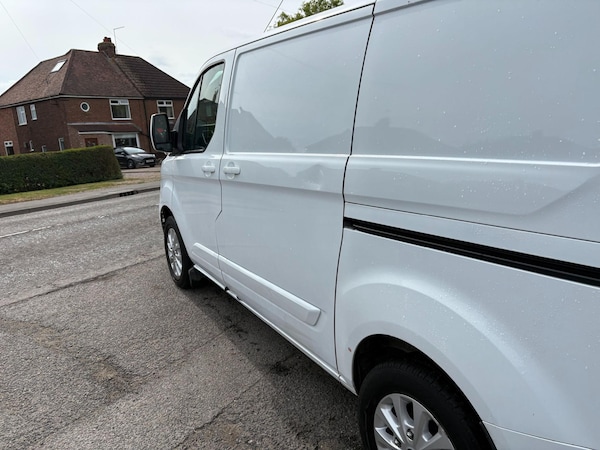 Used Ford Transit Custom 2023 for sale - 74755943: Photo 8
