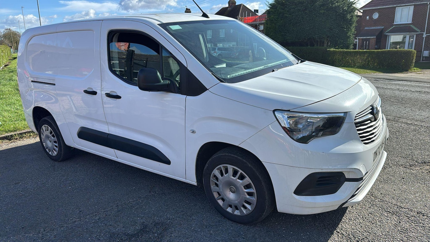 Used Vauxhall Combo 2020 for sale - 77976017: Photo 1