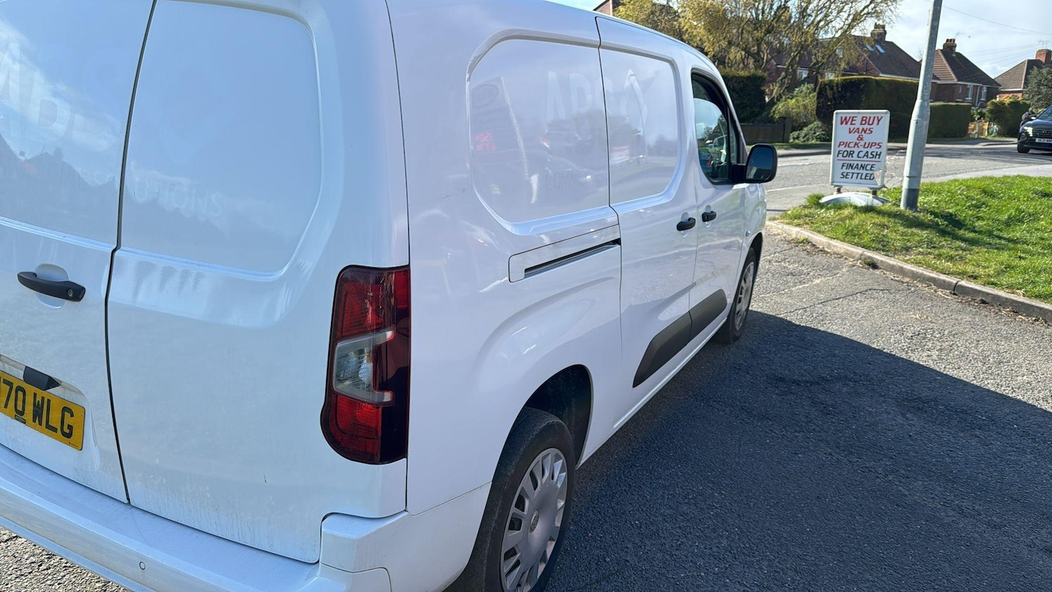 Used Vauxhall Combo 2020 for sale - 77976017: Photo 2