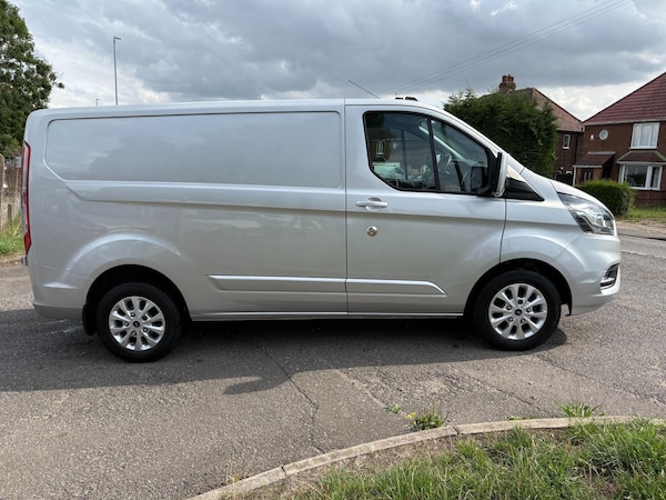 Used Ford Transit Custom 2020 for sale - 75346647: Photo 3