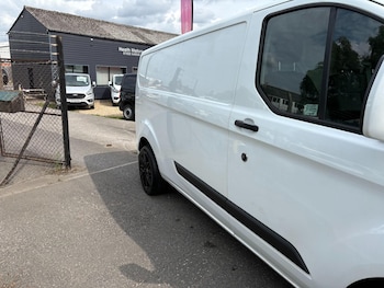 Used Ford Transit Custom 2022 for sale - 75370122: Photo