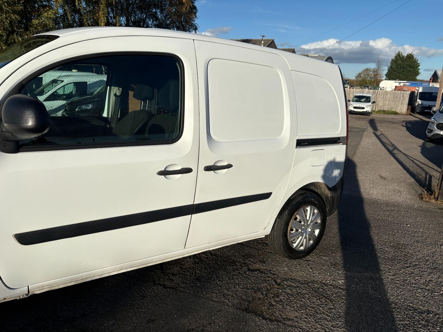 Used Renault Kangoo 2015 for sale - 76421928: Photo 10