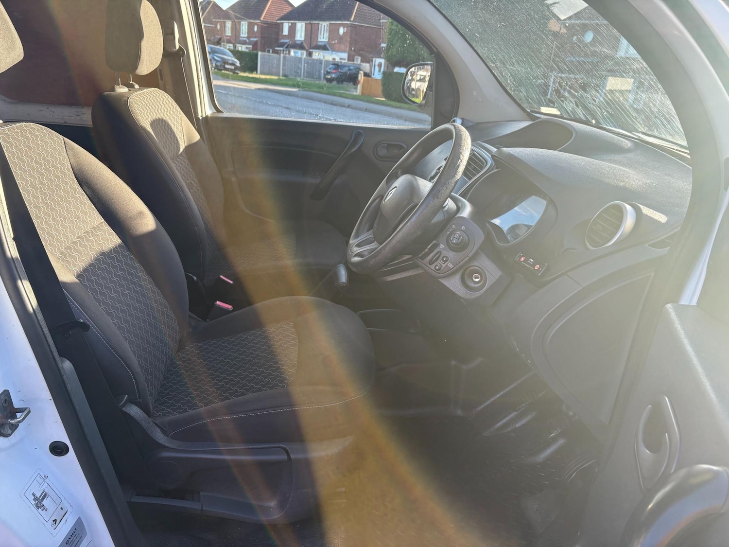 Used Renault Kangoo 2015 for sale - 76421928: Photo 18